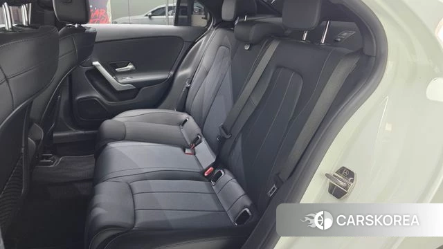 Mercedes-Benz A-Class W177 2021 Белый из Кореи, фото 3