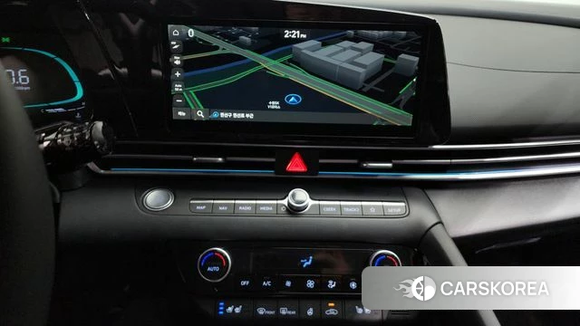 Hyundai The New Avante (CN7) 2024 Белый из Кореи, фото 3