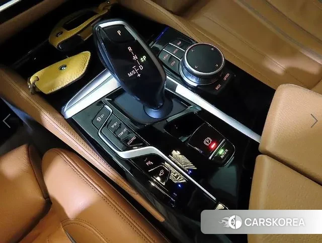 BMW 5 Series (G30) 2021 Серый из Кореи, фото 3