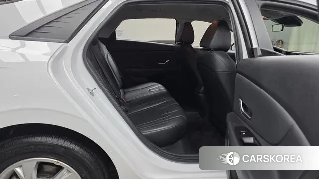 Hyundai Avante (CN7) 2021 Белый из Кореи, фото 3