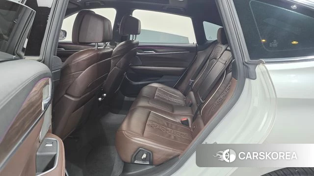 BMW 6 Series GT (G32) 2020 Белый из Кореи, фото 3