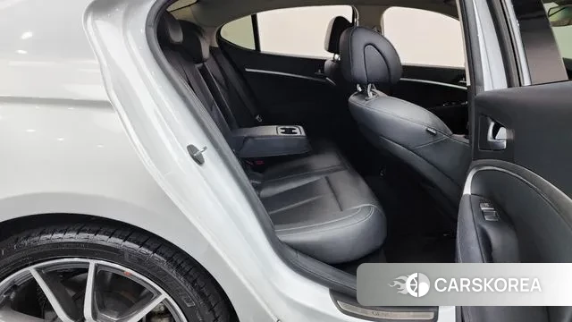 Genesis The New G70 2023 Белый из Кореи, фото 3