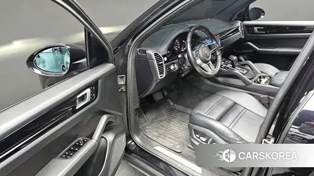 Porsche Cayenne (PO536) 2020 Черный из Кореи, фото 3