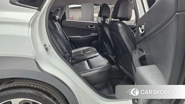 Hyundai Kona 2018 Белый из Кореи, фото 3