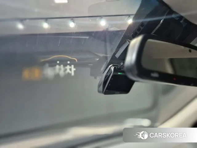 Ssangyong Torres EVX 2024 Жемчужный цвет из Кореи, фото 3