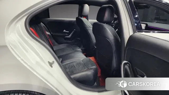 Mercedes-Benz A-Class W177 2022 Белый из Кореи, фото 3