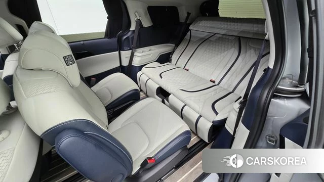Kia The New Carnival 4th Generation 2024 Серебристо-серый из Кореи, фото 3