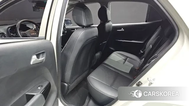 Kia Morning Urban (JA) 2023 Жемчужный цвет из Кореи, фото 3