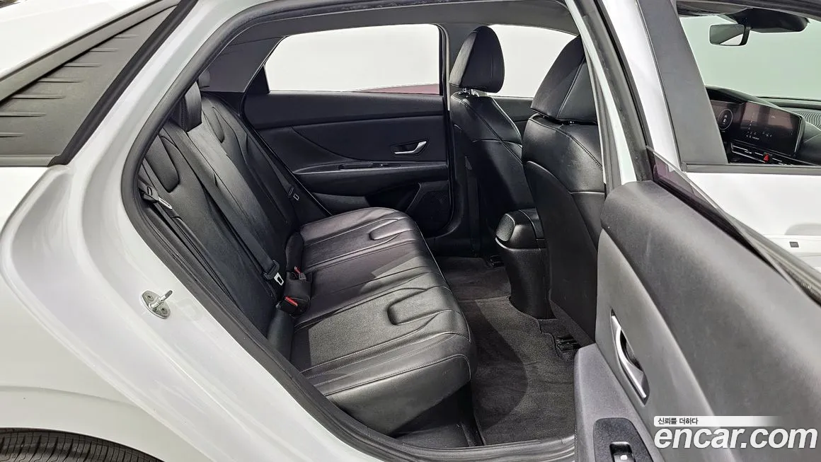 Hyundai Avante Hybrid (CN7) 2020 Белый из Кореи, фото 3