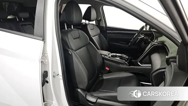 Hyundai Tucson (NX4) 2022 Белый из Кореи, фото 3