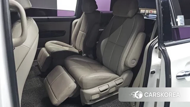 Kia The New Carnival 2018 Белый из Кореи, фото 3