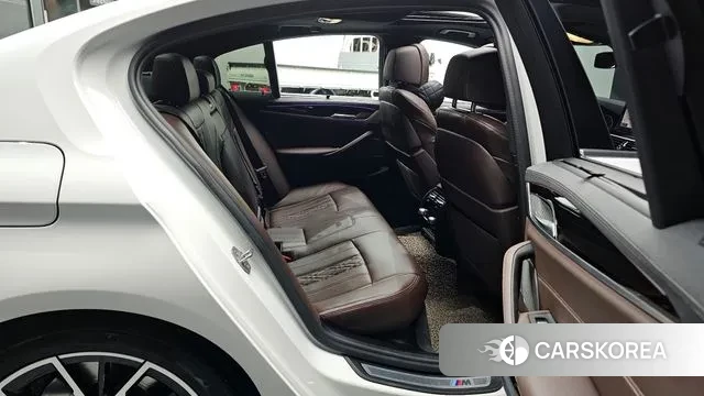 BMW 5 Series (G30) 2022 Белый из Кореи, фото 3