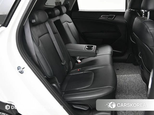 Kia The New Sportage 5th Generation 2025 Белый из Кореи, фото 3