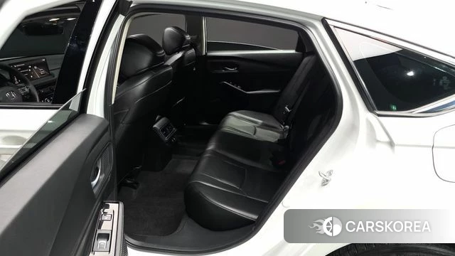 Honda Accord 11th Generation 2023 Белый из Кореи, фото 3