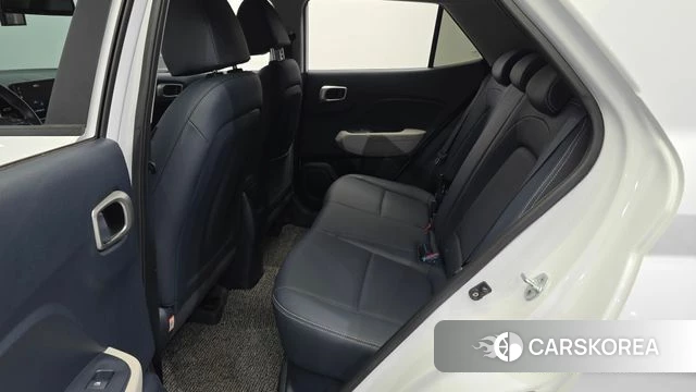 Hyundai Venue 2022 Белый из Кореи, фото 3