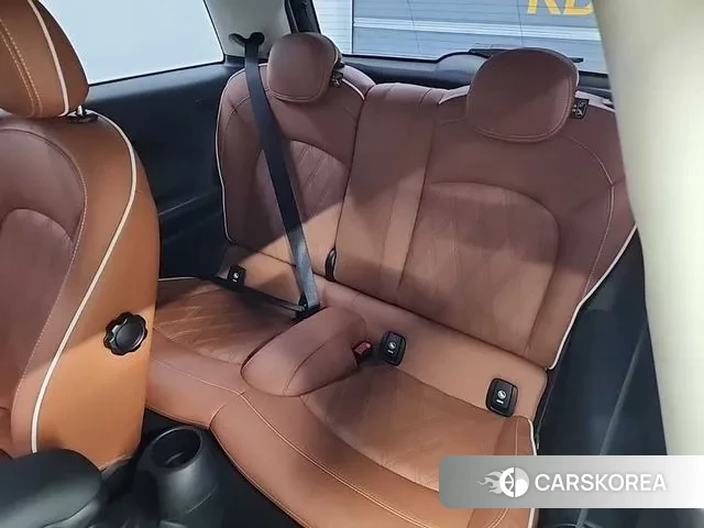 Mini Cooper S 2023 Белый из Кореи, фото 3