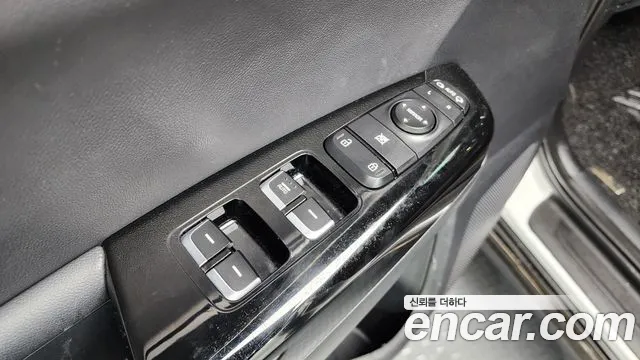 Kia Sportage The Bold 2018 Белый из Кореи, фото 3