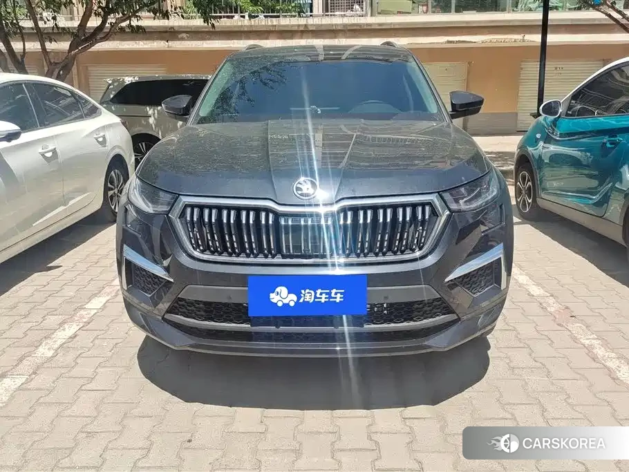 Skoda Kodiak 2024 Черный из Китая, фото 3