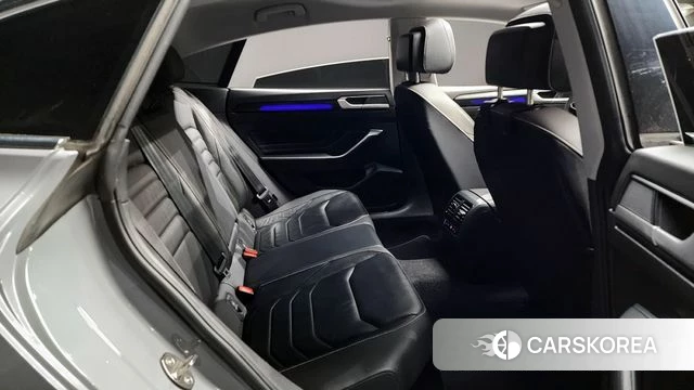 Volkswagen Arteon 2023 Серый из Кореи, фото 3