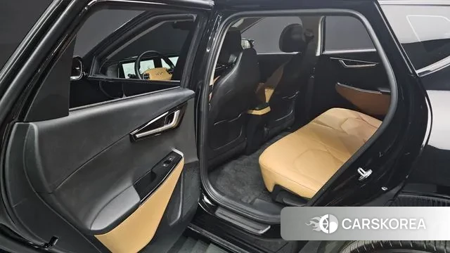 Kia EV6 2023 Черный из Кореи, фото 3