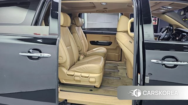 Kia The New Carnival 2018 Черный из Кореи, фото 3