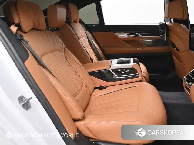 BMW 7 Series (G11) 2020 Белый из Кореи, фото 3