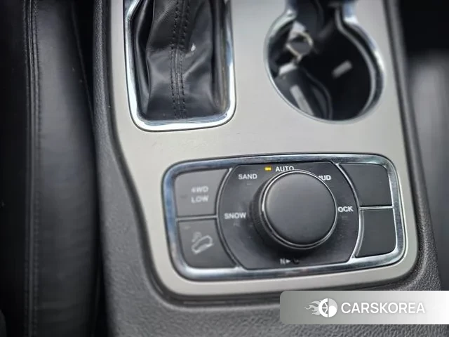 Jeep Grand Cherokee 2018 Черный из Кореи, фото 3