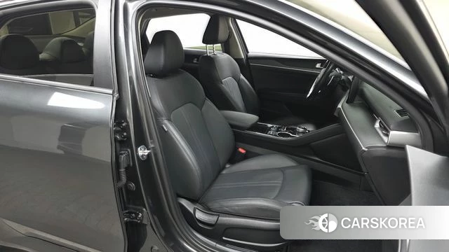 Kia K5 3rd generation 2020 Серый из Кореи, фото 3