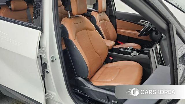 Kia Sportage 5th Generation Hybrid 2021 Белый из Кореи, фото 3