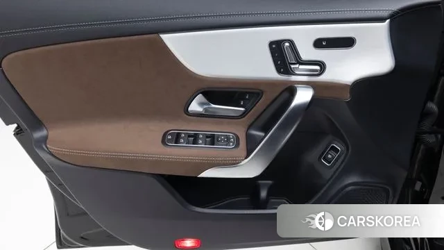 Mercedes-Benz CLA-Class C118 2025 Черный из Кореи, фото 3