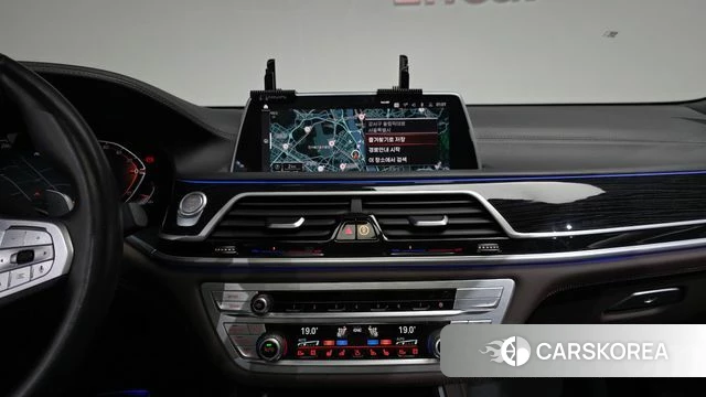 BMW 7 Series (G11) 2022 Черный из Кореи, фото 3