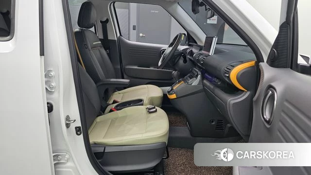 Hyundai Casper 2023 Белый из Кореи, фото 3