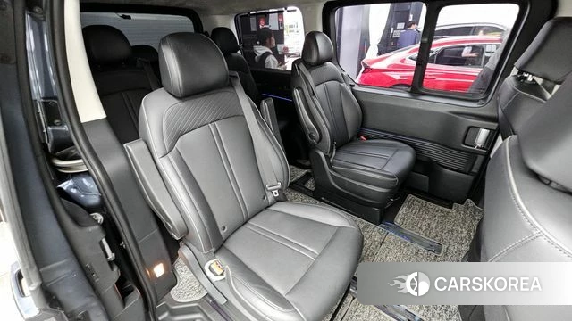 Hyundai Staria 2021 Серый из Кореи, фото 3