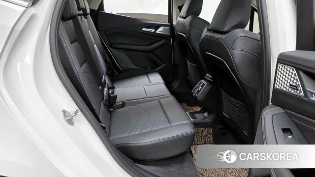 BMW 2 Series Active Tourer (U06) 2023 Белый из Кореи, фото 3