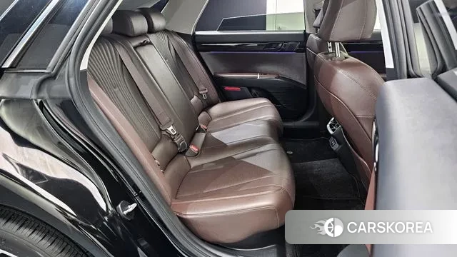 Hyundai Grandeur Hybrid (GN7) 2023 Черный из Кореи, фото 3