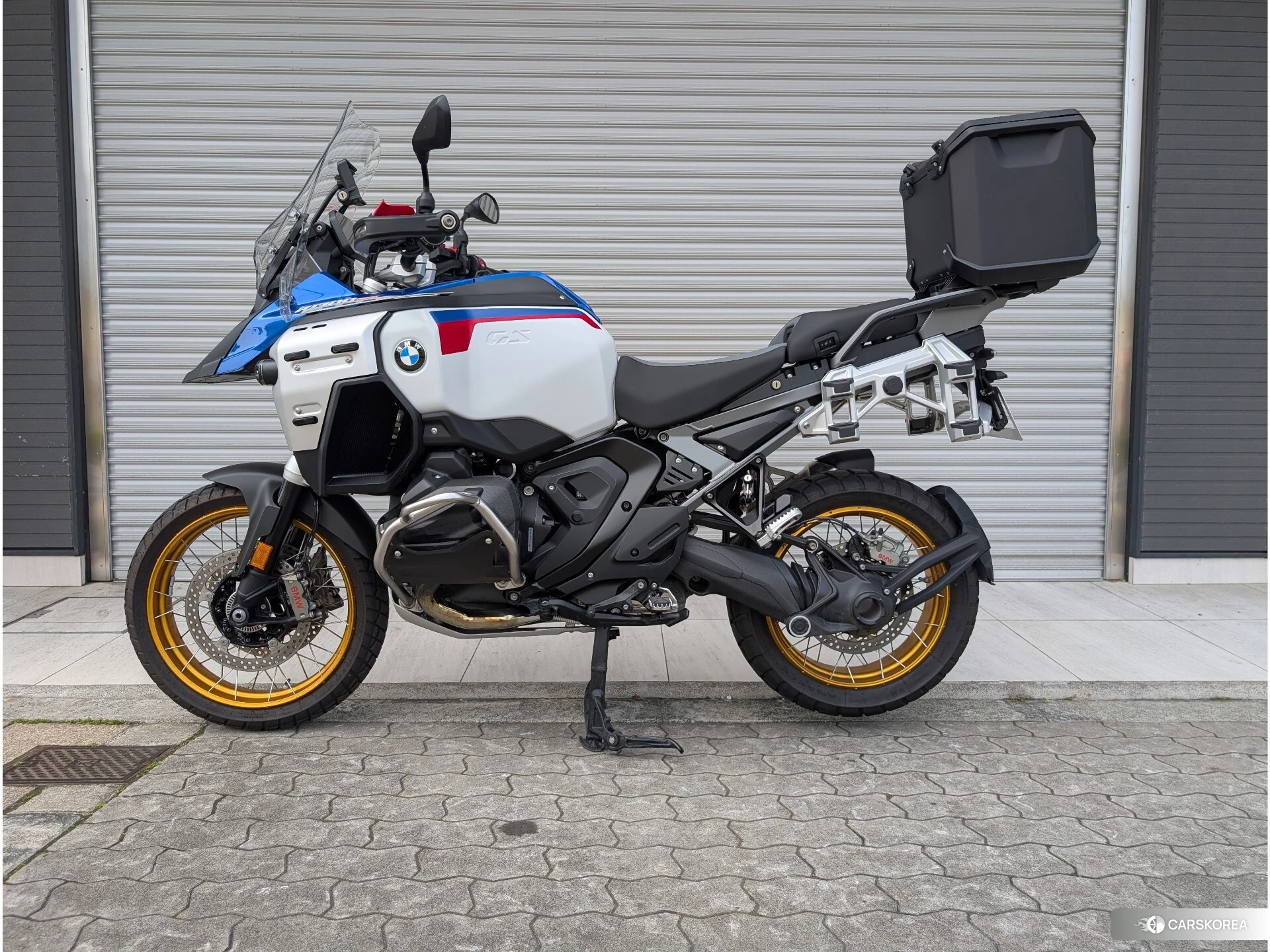 Проданный BMW R1300GS ADVENTURE 2025 из Японии