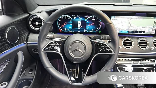 Mercedes-Benz E-Class W213 2022 Белый из Кореи, фото 3