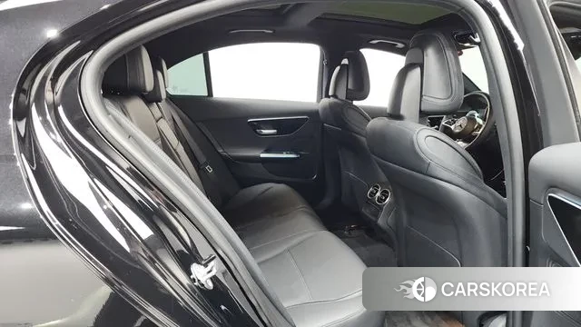 Mercedes-Benz C-Class W205 2022 Черный из Кореи, фото 3