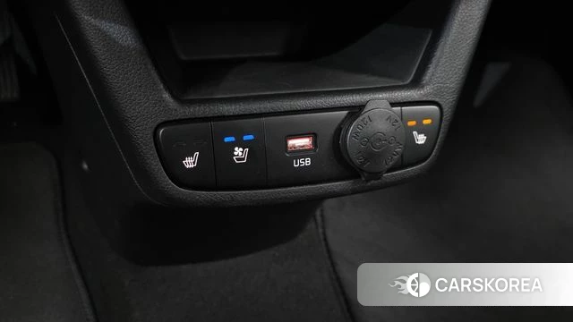 Kia The New Kia Ray 2023 Белый из Кореи, фото 3