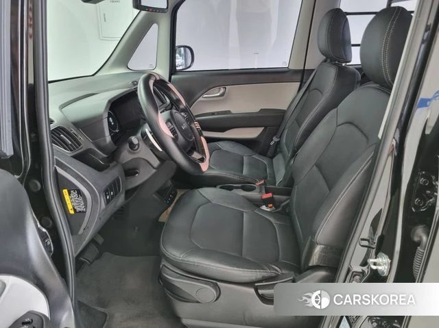 Kia The New Kia Ray EV 2023 Черный из Кореи, фото 3