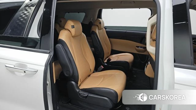 Kia Carnival 4th generation 2022 Белый из Кореи, фото 3