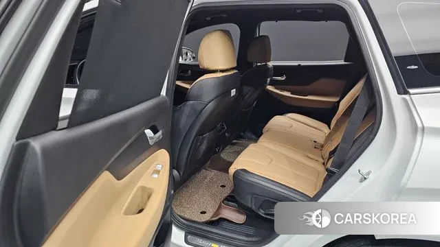 Hyundai The New Santa Fe 2023 Белый из Кореи, фото 3