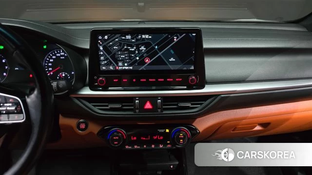 Kia The New K3 2nd generation 2021 Белый из Кореи, фото 3