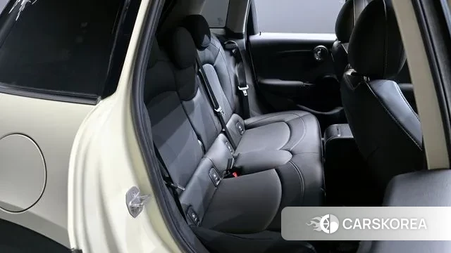 Mini Cooper D 2018 Жемчужный цвет из Кореи, фото 3