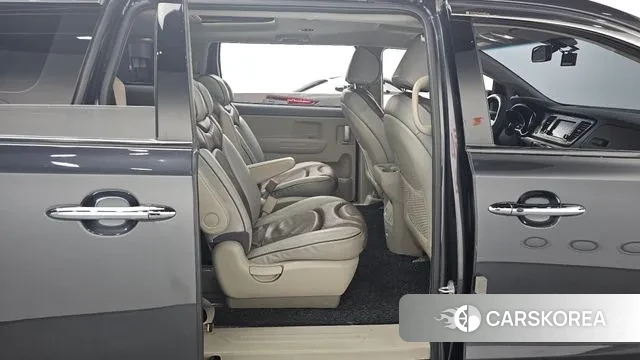 Kia The New Carnival 2018 Серый из Кореи, фото 3