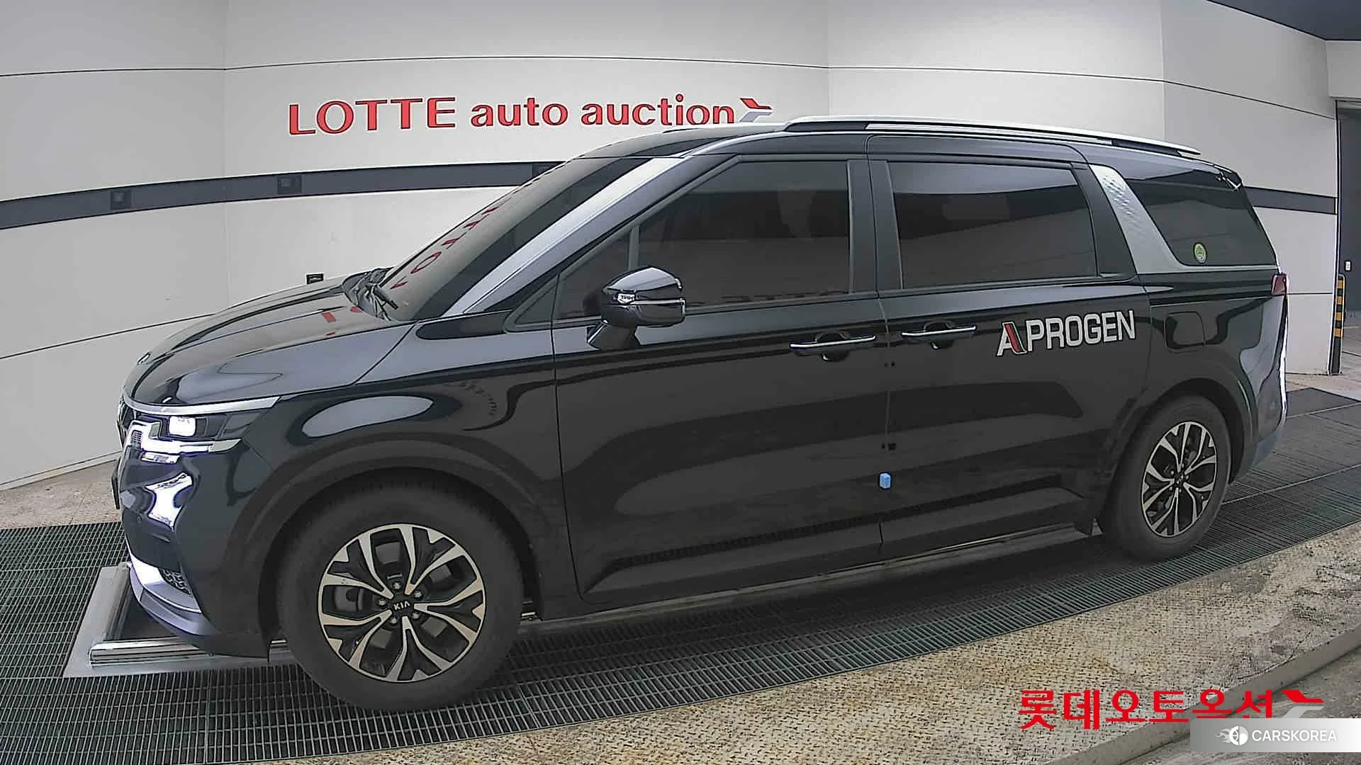 Kia Carnival 2021 Aurora Black Pearl из Кореи, фото 3