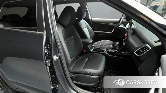 Kia The New Seltos 2023 Серый из Кореи, фото 3