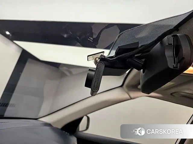 Hyundai Venue 2023 Белый из Кореи, фото 3