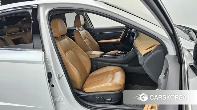 Hyundai Sonata (DN8) 2019 Белый из Кореи, фото 3