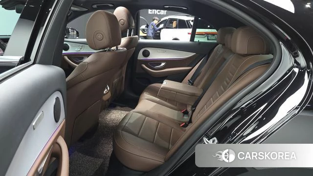 Mercedes-Benz E-Class W213 2021 Черный из Кореи, фото 3